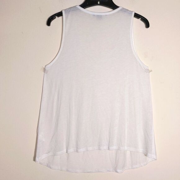 Vince Women's 100% Viscose Dressy Relaxed Scoop Neck Tank Top White Size L EUC - Picture 5 of 10